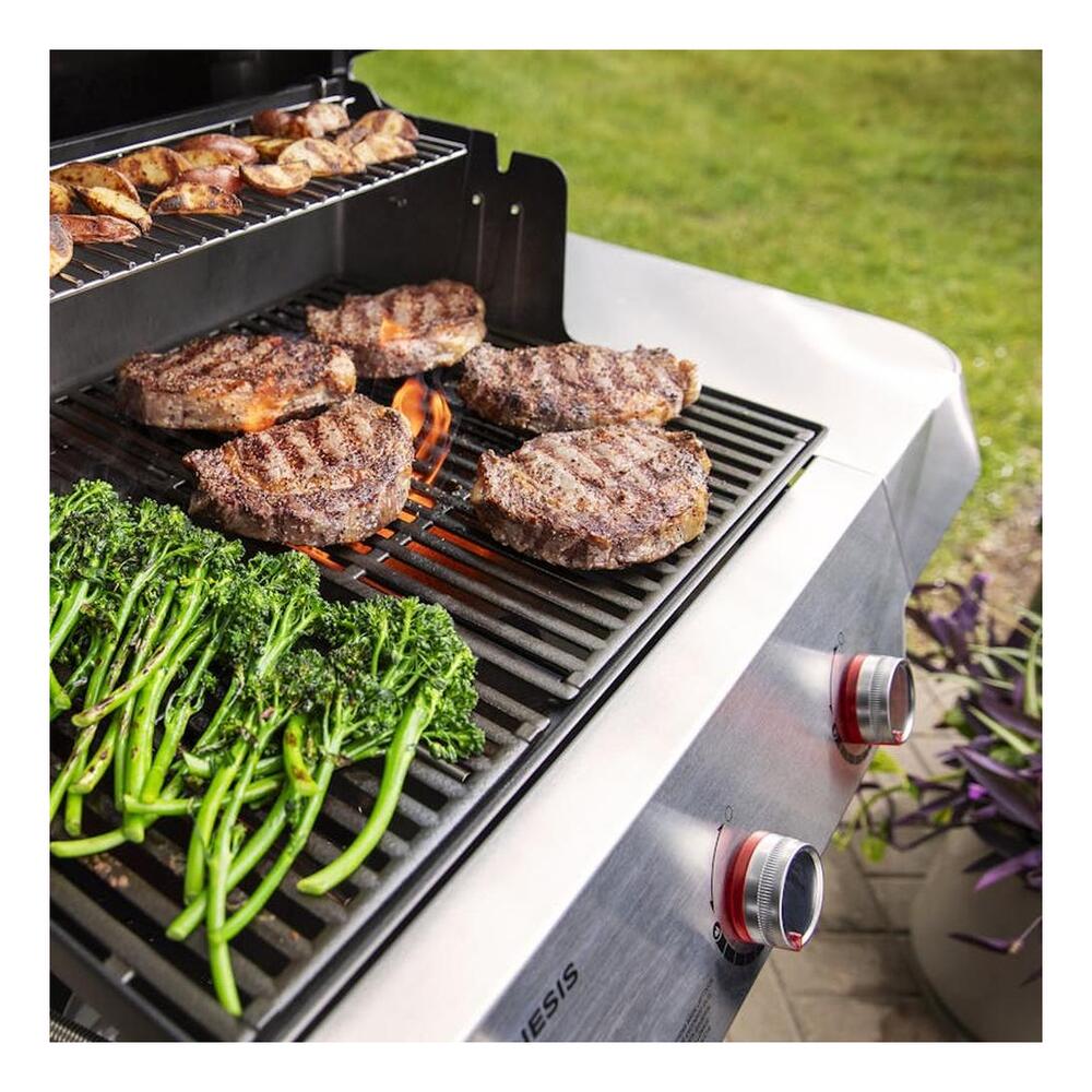 Weber Genesis E-315 Gas Grill (Liquid Propane) - Black