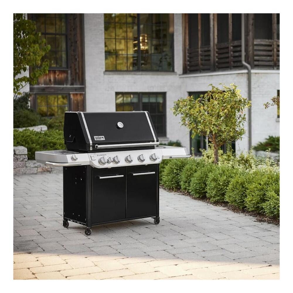 Weber Summit® FS38 E Gas Grill (Liquid Propane) - Black