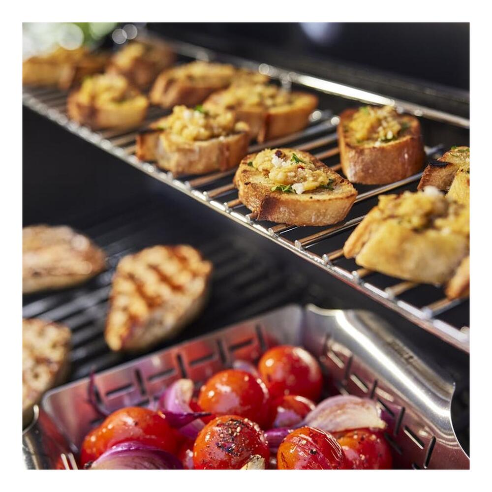 Weber Genesis E-325 Gas Grill (Natural Gas) - Black