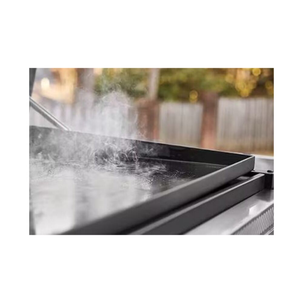 Weber Slate® 28" Rust-Resistant Griddle (Liquid Propane) - Black