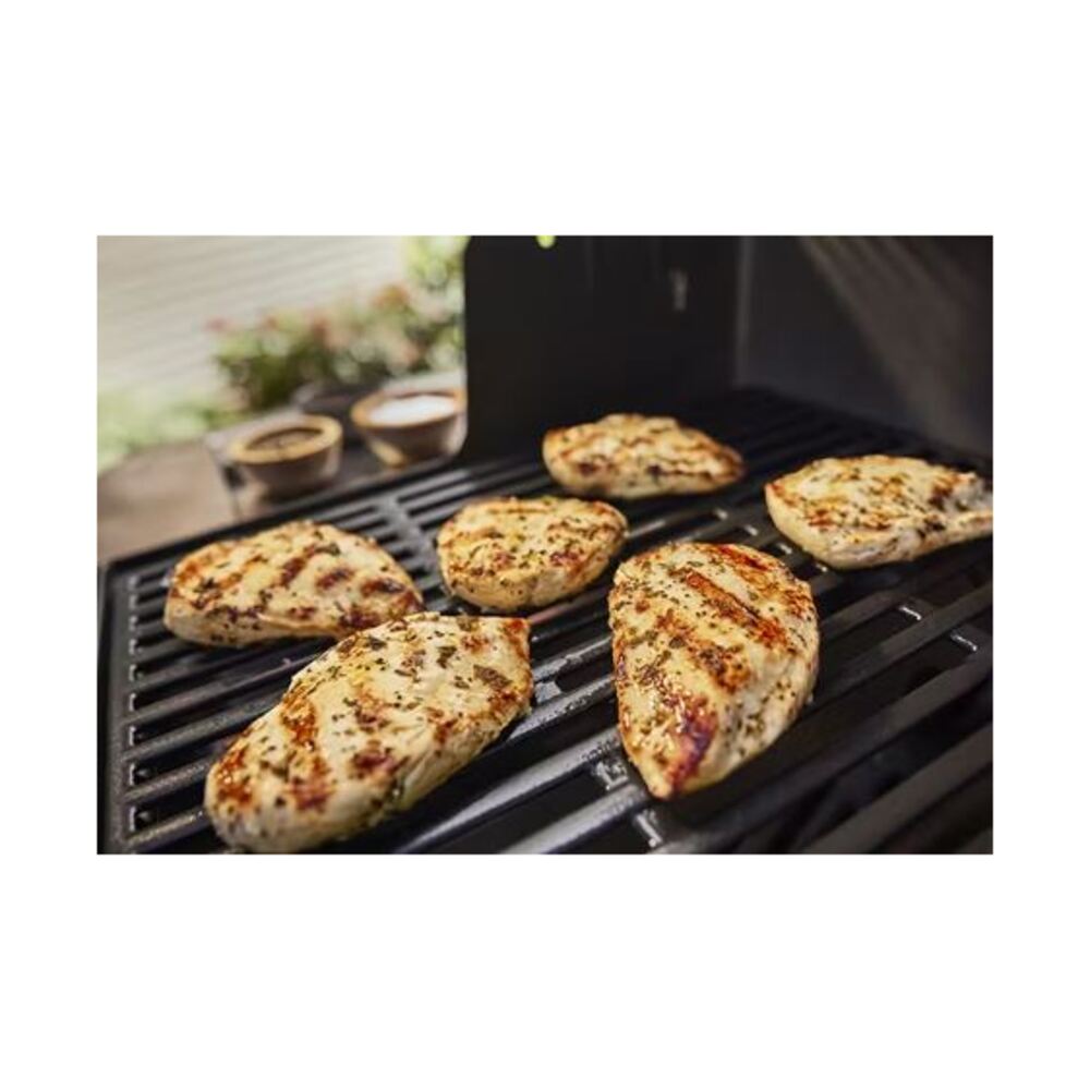 Weber Genesis E-435 Gas Grill (Liquid Propane) - Black