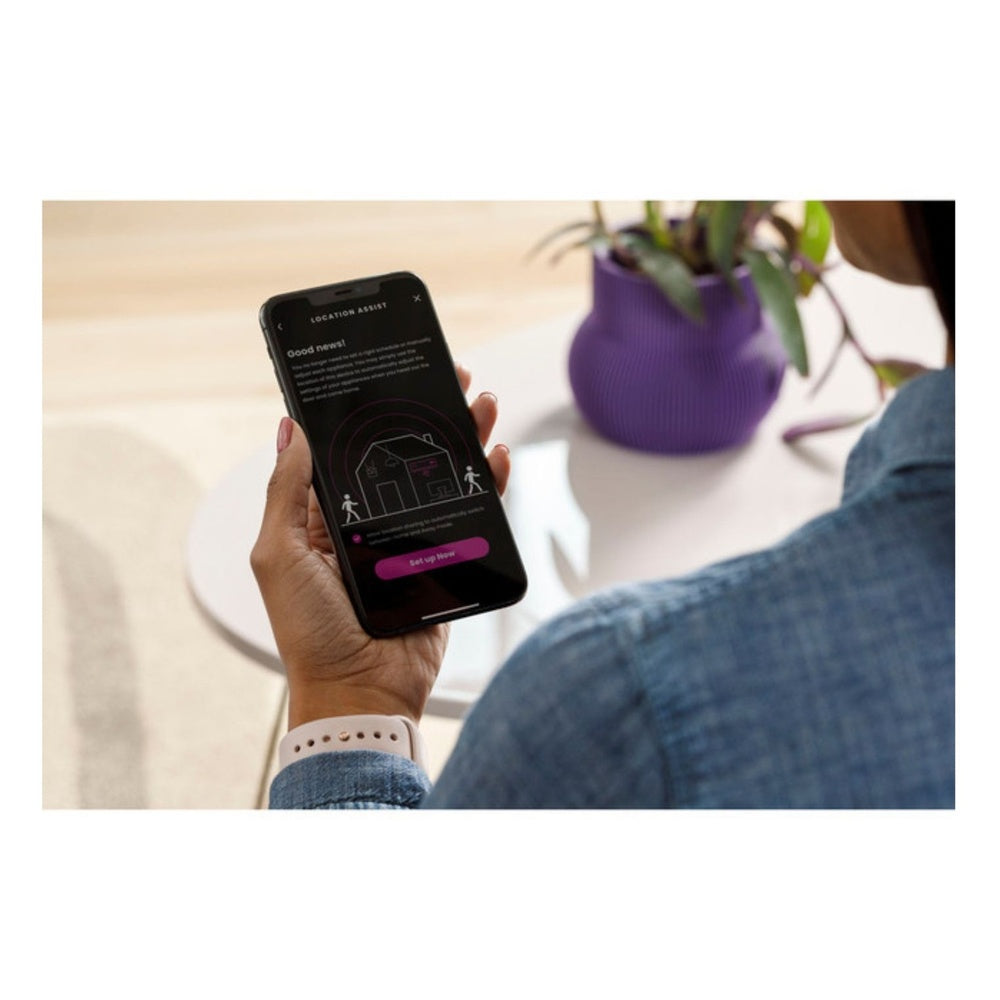 GE GE Profile ClearView™ 6,100 BTU Smart Ultra Quiet Window Air Conditioner for Sma