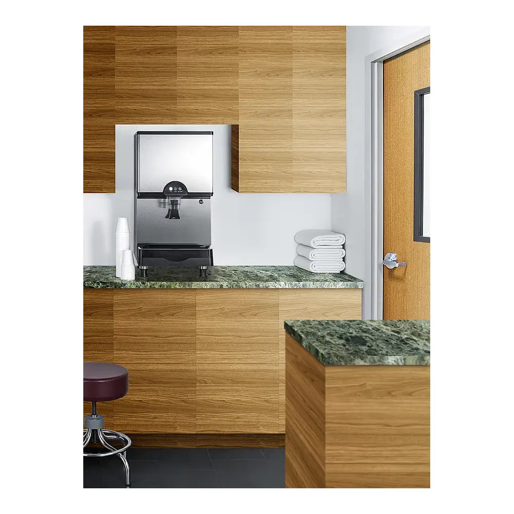 Summit Ice & Water Dispenser