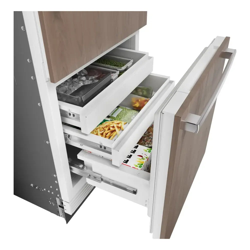 Bob Martin Benchmark®, Vario built-in fridge-freezer with freezer at bottom, 30'', soft clo