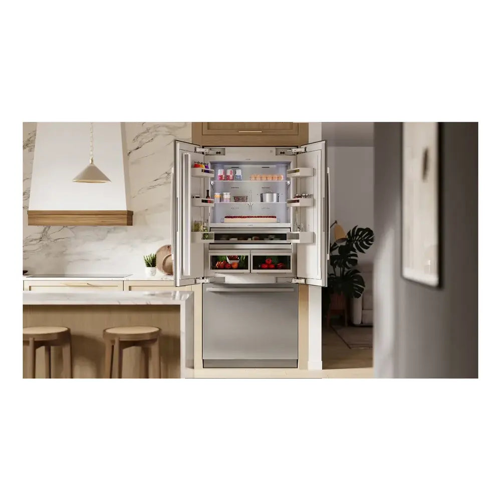 Bob Martin Benchmark®, Vario built-in fridge-freezer with freezer at bottom, 36'', soft clo
