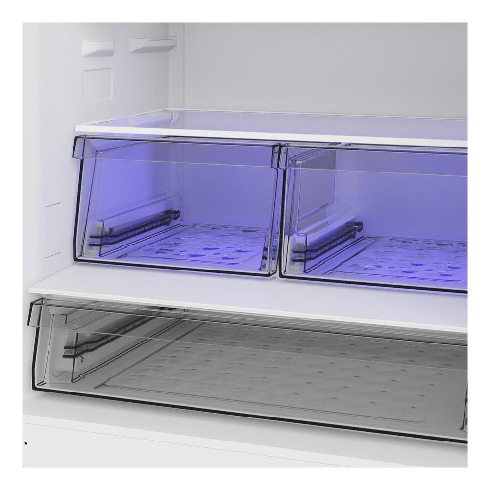 Blomberg NEW 30IN BOTTOM MOUNT REFRIGERATOR SS 69 11  16 IN H WITH ICE MAKER LHD