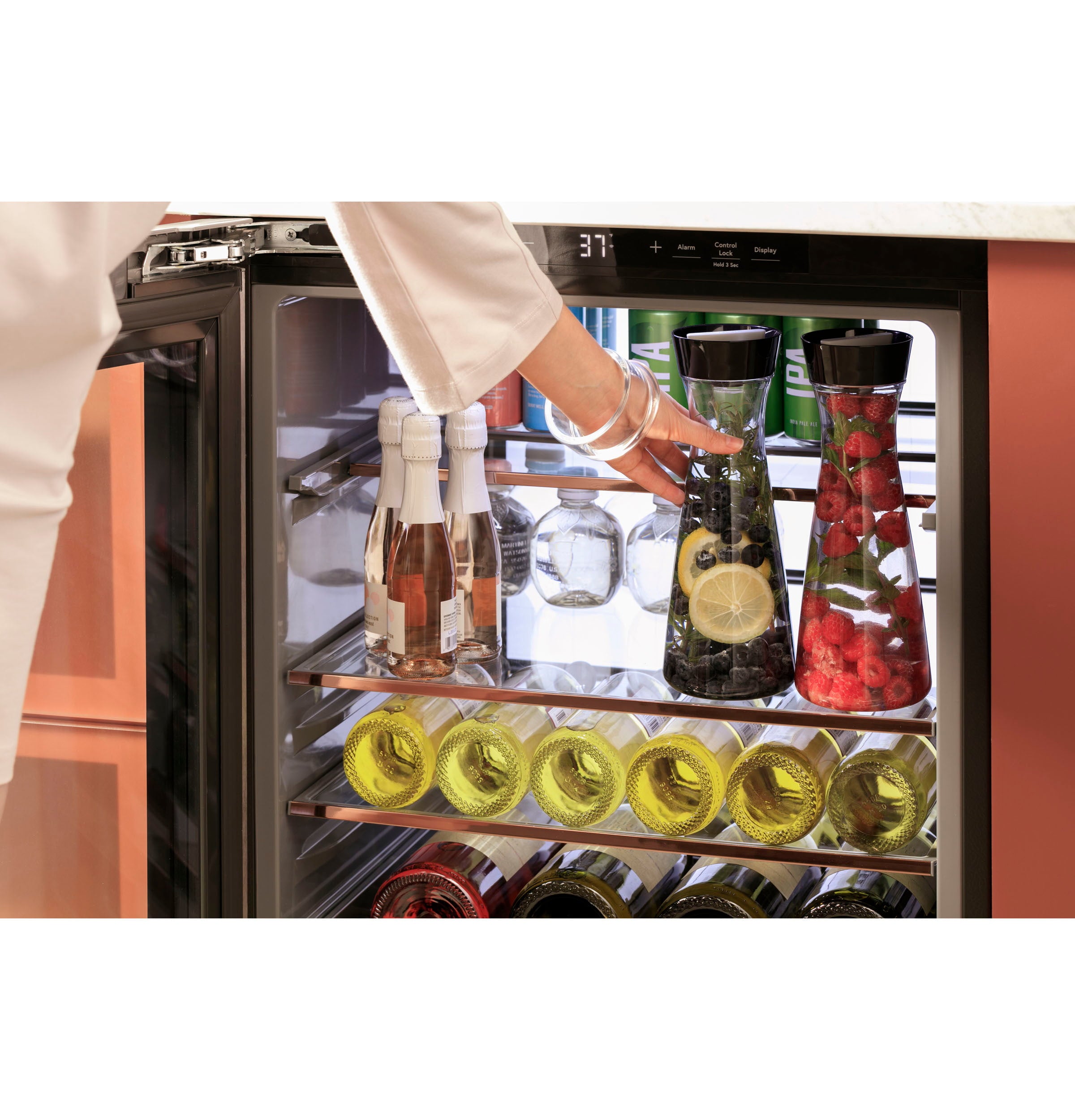 Cafe CAFÉ™ Beverage Center in Platinum Glass