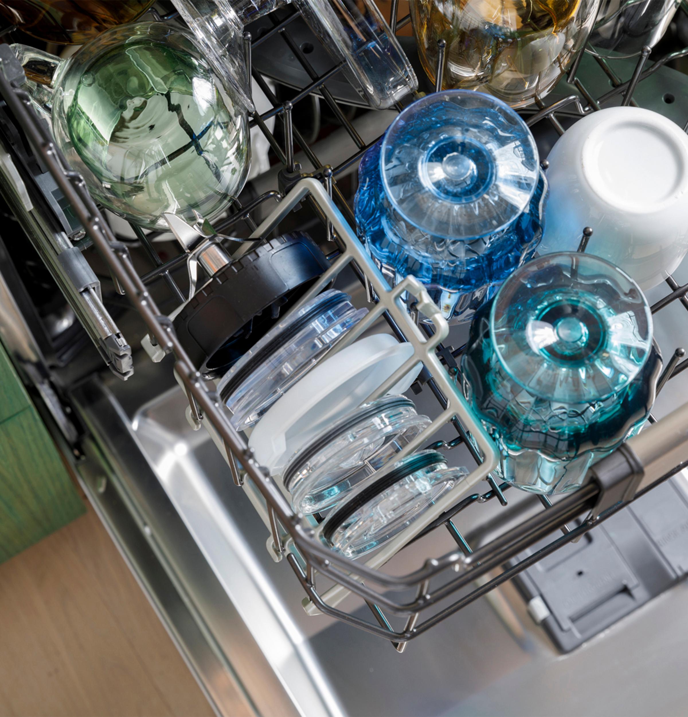Cafe CAFÉ™ CustomFit ENERGY STAR Stainless Interior Smart Dishwasher with Ultra Wash 