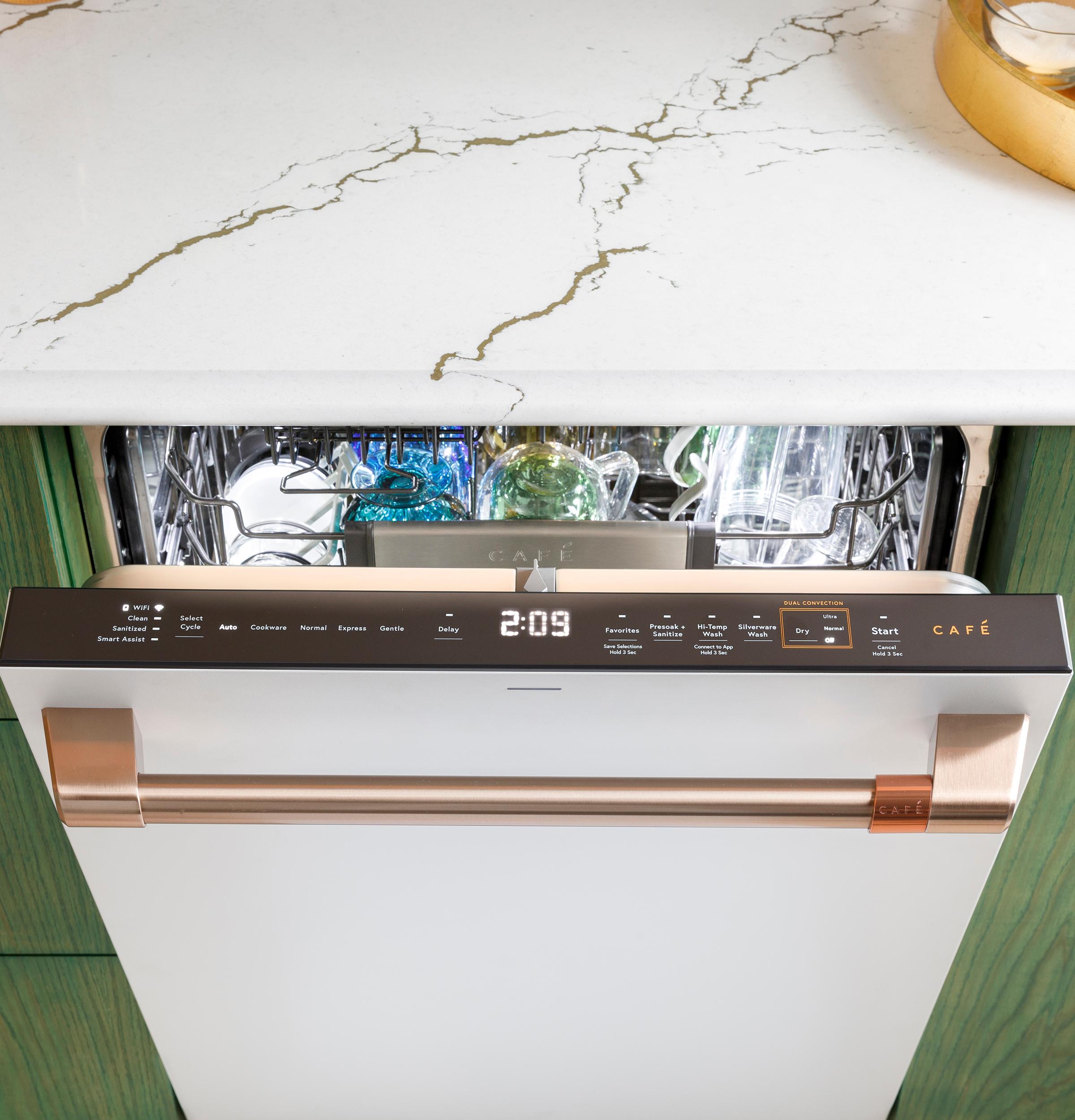 Cafe CAFÉ™ CustomFit ENERGY STAR Stainless Interior Smart Dishwasher with Ultra Wash 