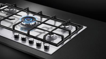 Fisher & Paykel 36" Series 7 5 Burner Gas Cooktop