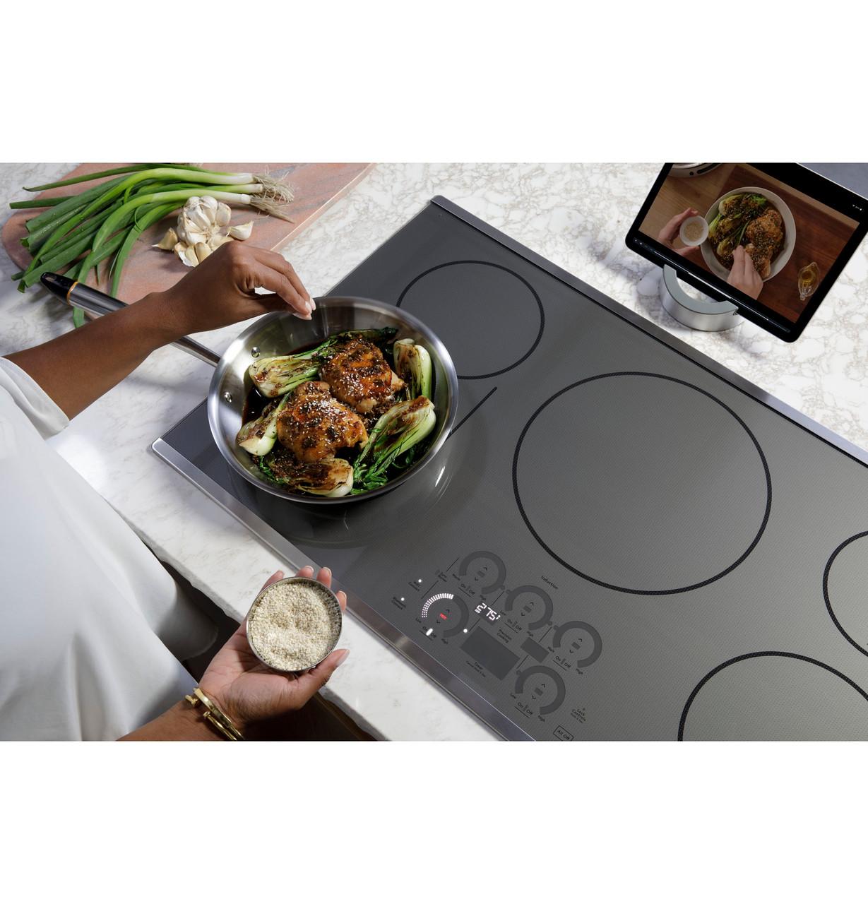 Cafe CAFÉ™ Series ENERGY STAR® 30" Built-In Touch Control Induction Cooktop