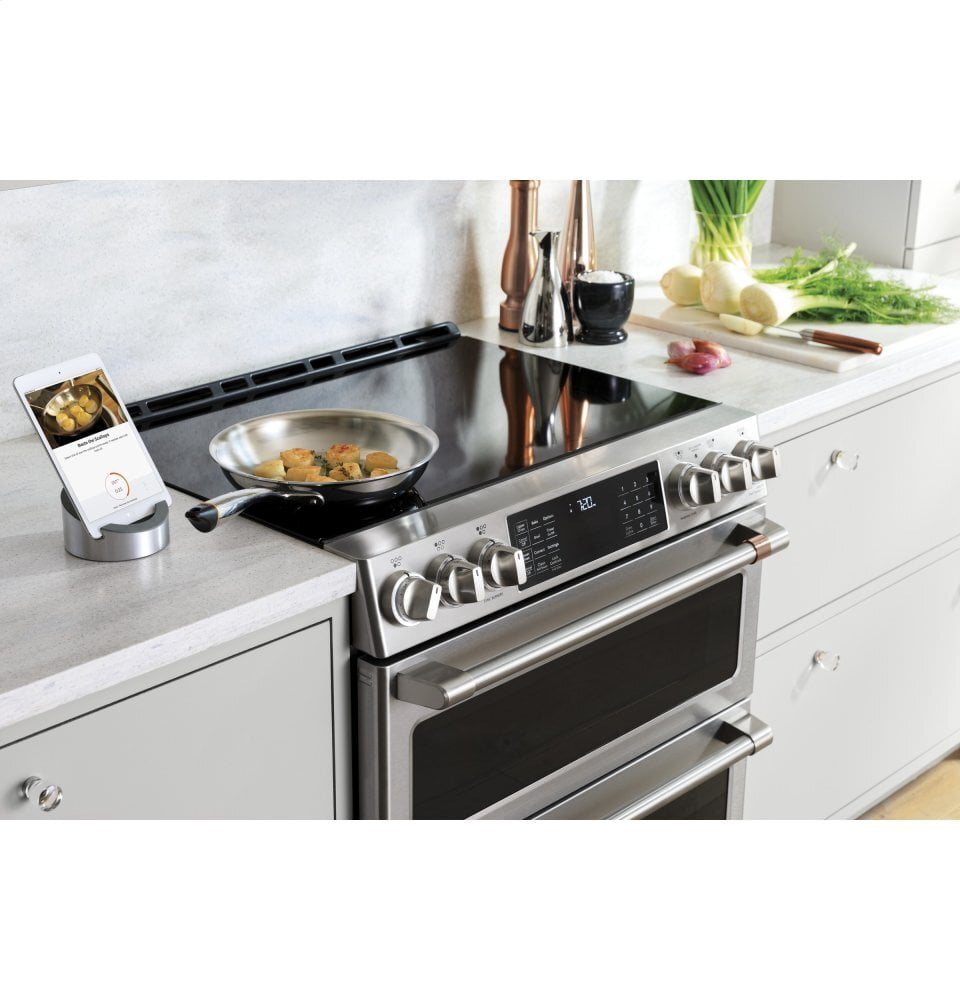 Cafe CAFÉ™ 30" Smart Slide-In, Front-Control, Induction and Convection Range with War