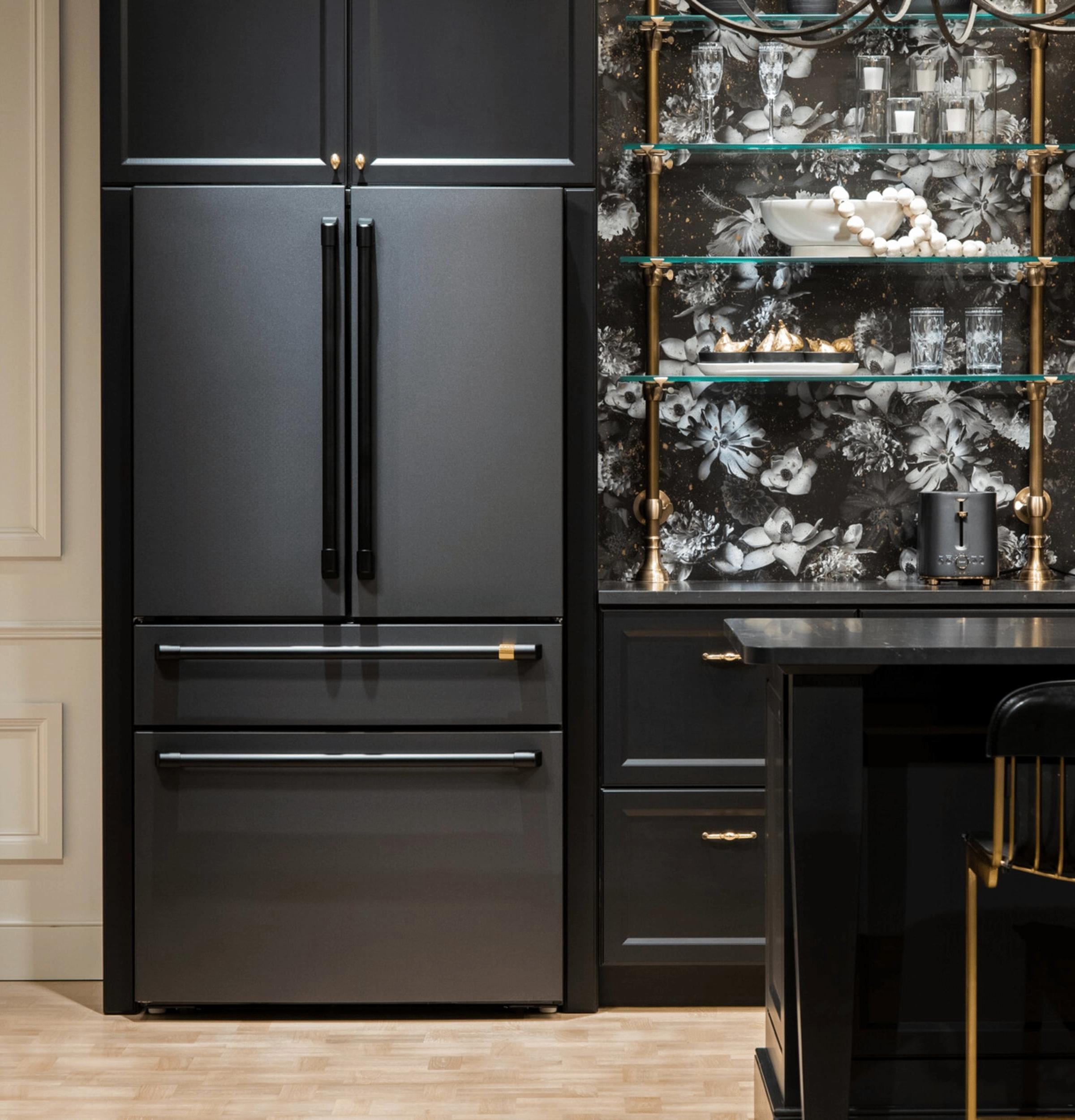 Cafe CAFÉ™ ENERGY STAR® 23.2 Cu. Ft. Smart Counter-Depth 4-Door French-Door Refrigera