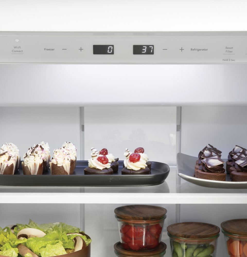 Cafe CAFÉ™ 48" Smart Built-In Side-by-Side Refrigerator