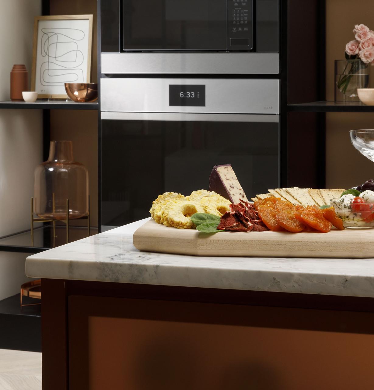 Cafe CAFÉ™ 30" Smart Built-In Convection Double Wall Oven in Platinum Glass