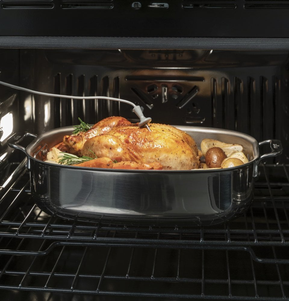 Cafe CAFÉ™ Professional Series 30" Smart Built-In Convection French-Door Single Wall 