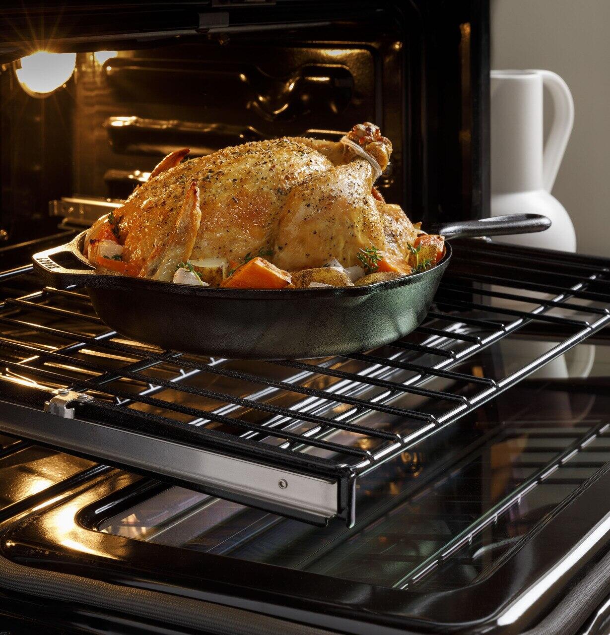 Cafe CAFÉ™ 30" Duo Smart Single Wall Oven in Platinum Glass