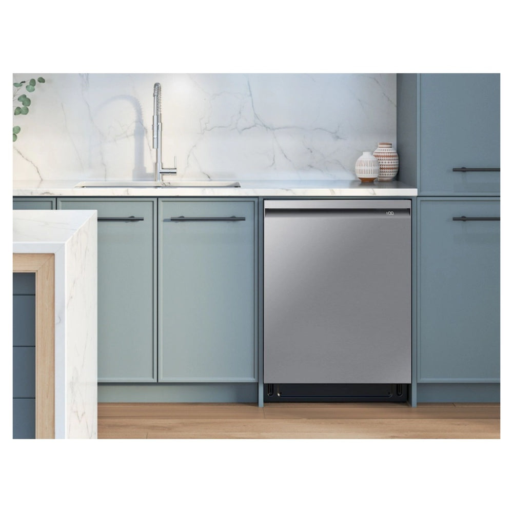 Samsung AutoRelease Smart 42dBA Dishwasher with StormWash+™ and Smart Dry in Stainless S