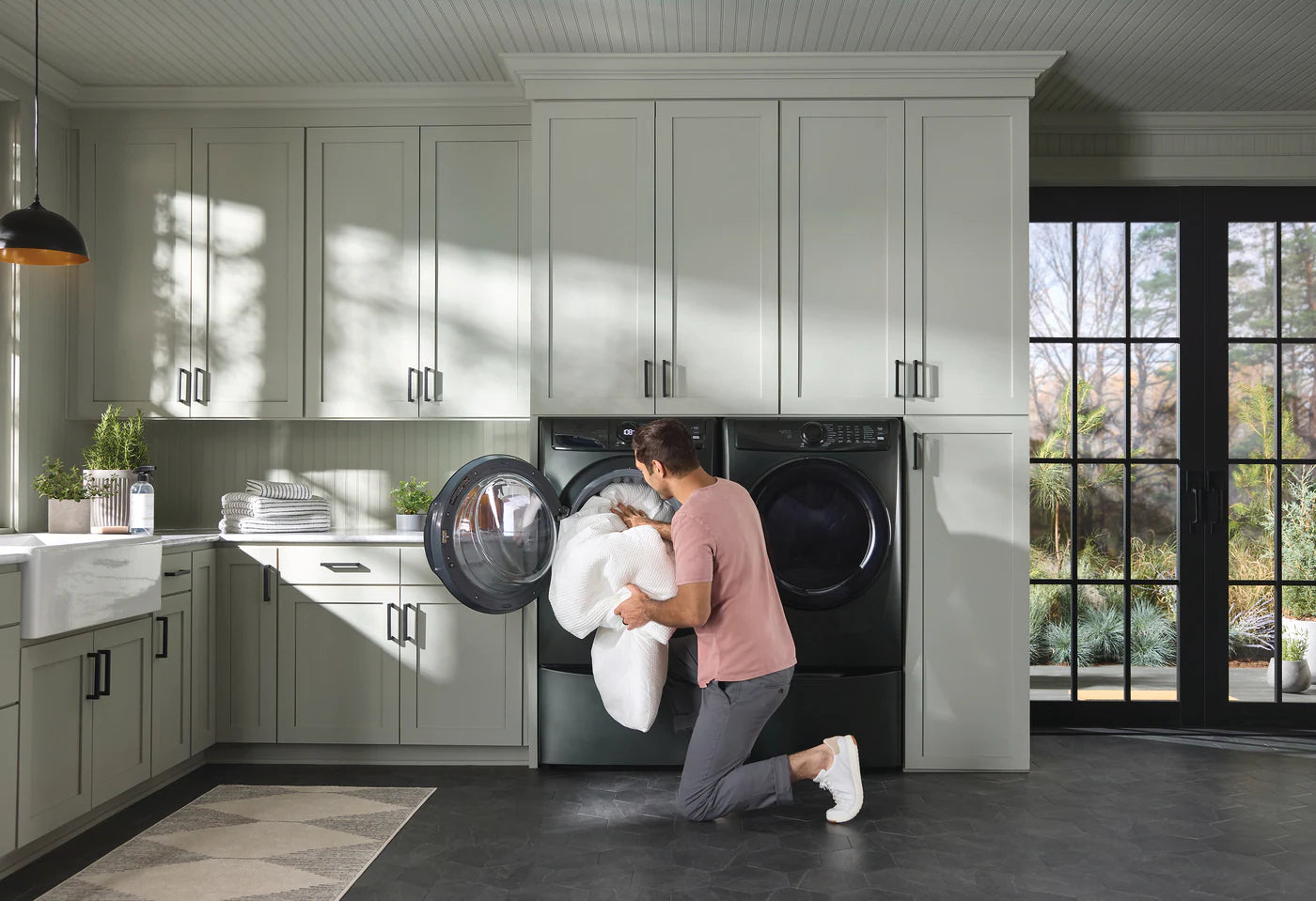 Electrolux Front Load Perfect Steam™ Washer with LuxCare® Plus Wash and SmartBoost® - 4.5 C
