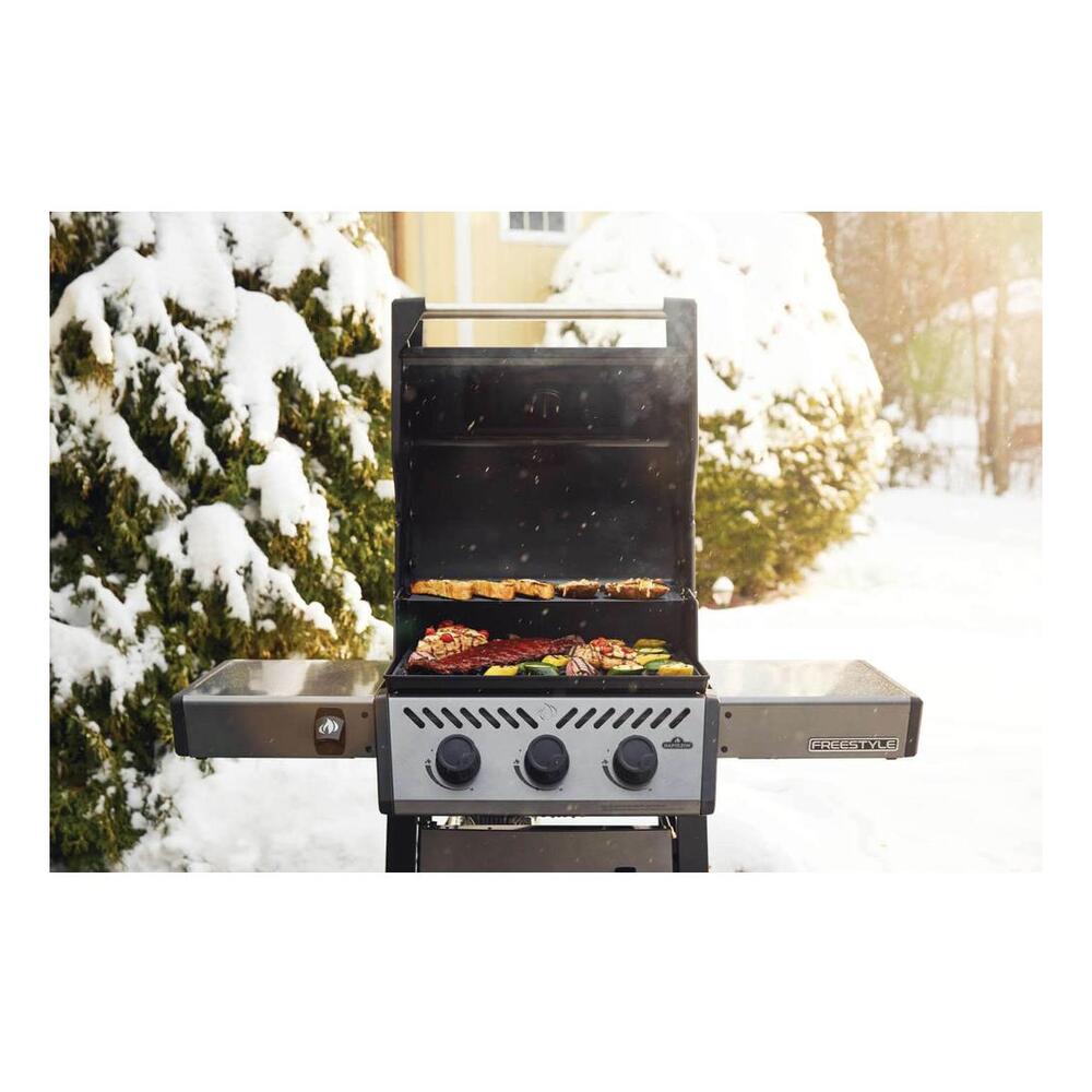 Napoleon Freestyle" 365 3-Burner, Gas Grill , Propane, Graphite Grey