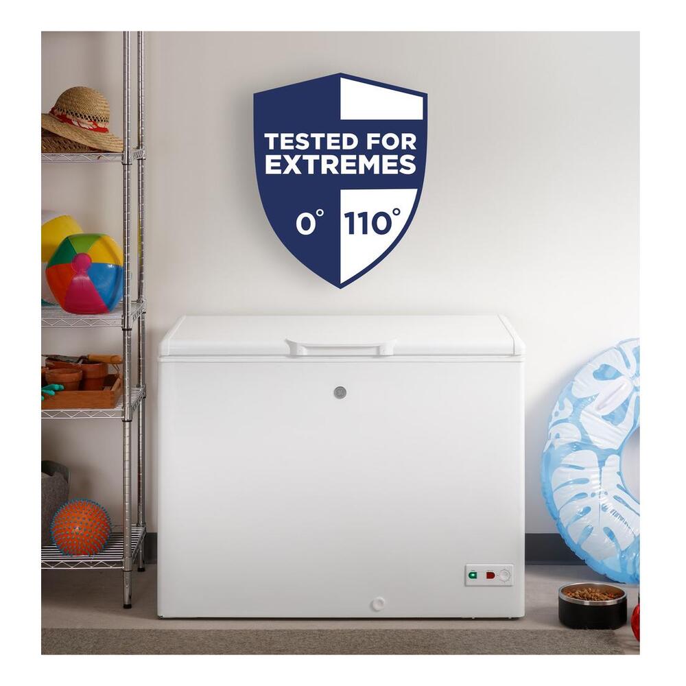 GE GE® 10.7 Cu. Ft. Manual Defrost Chest Freezer