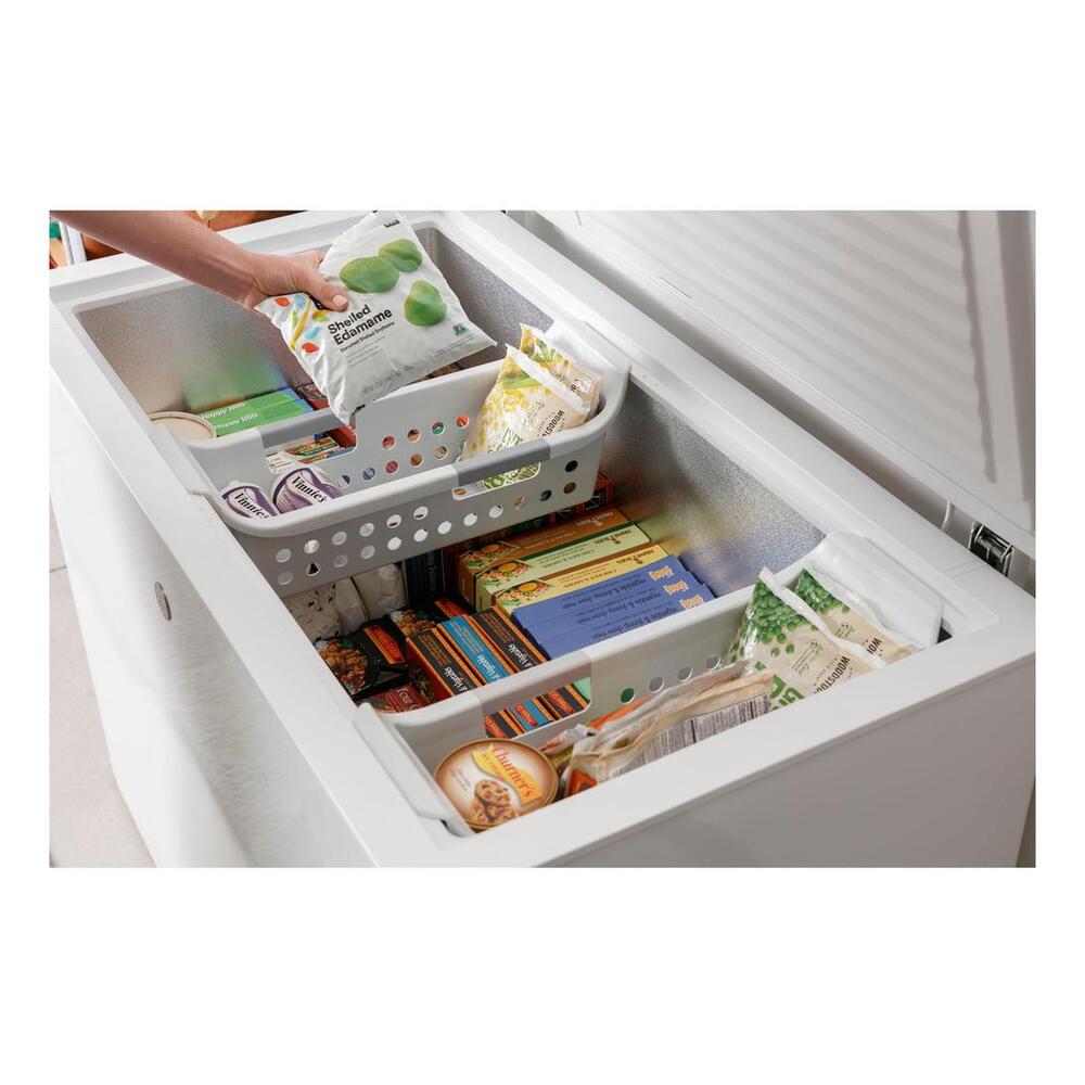 GE GE® 10.7 Cu. Ft. Manual Defrost Chest Freezer