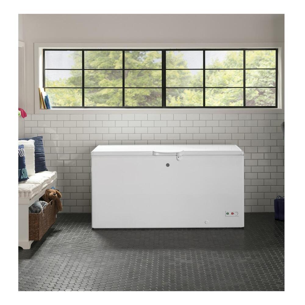 GE GE® 15.7 Cu. Ft. Manual Defrost Chest Freezer