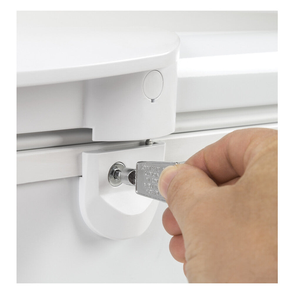 GE GE® ENERGY STAR® 21.7 Cu. Ft. Manual Defrost Chest Freezer