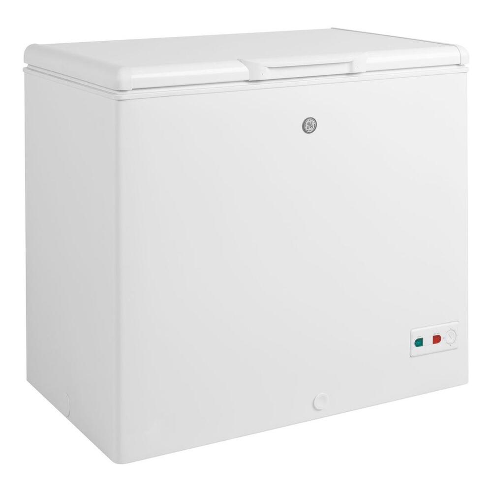 GE GE 8.8 Cu. Ft. Manual Defrost Chest Freezer