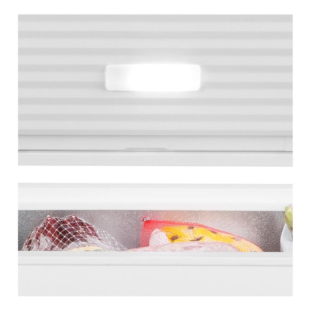 GE GE 8.8 Cu. Ft. Manual Defrost Chest Freezer