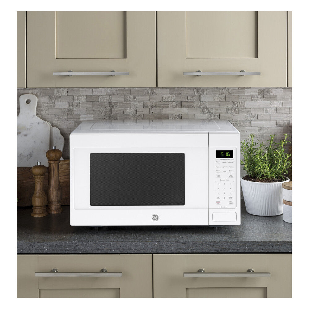 GE GE® 1.6 Cu. Ft. Countertop Microwave Oven
