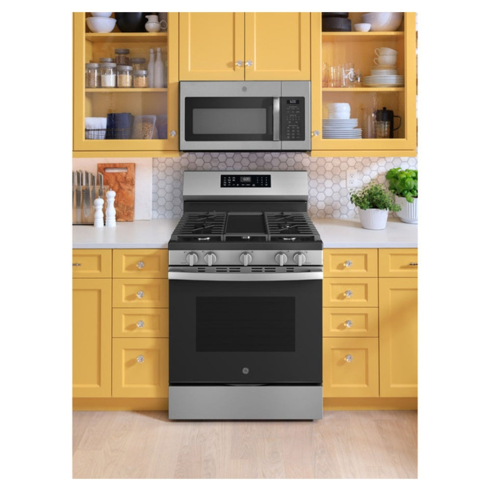 GE GE® 30" Free-Standing Gas Convection Range with No Preheat Air Fry and EasyWash™