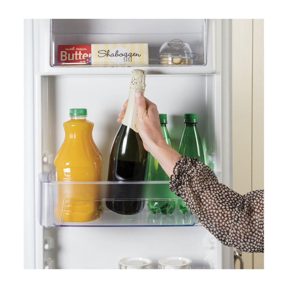 GE GE 25.1 Cu. Ft. Fingerprint Resistant Side-By-Side Refrigerator