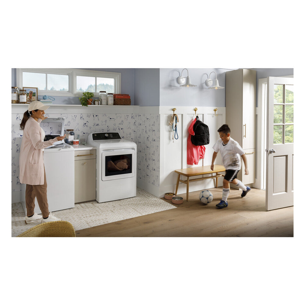 GE GE® 7.4 cu. ft. Capacity Gas Dryer with Up To 120 ft. Venting and Sensor Dry