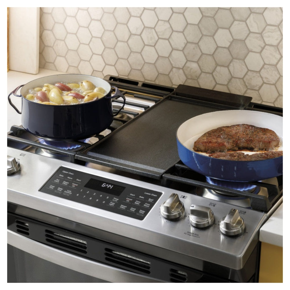 GE GE 30" Slide-In Front Control Gas Double Oven Range