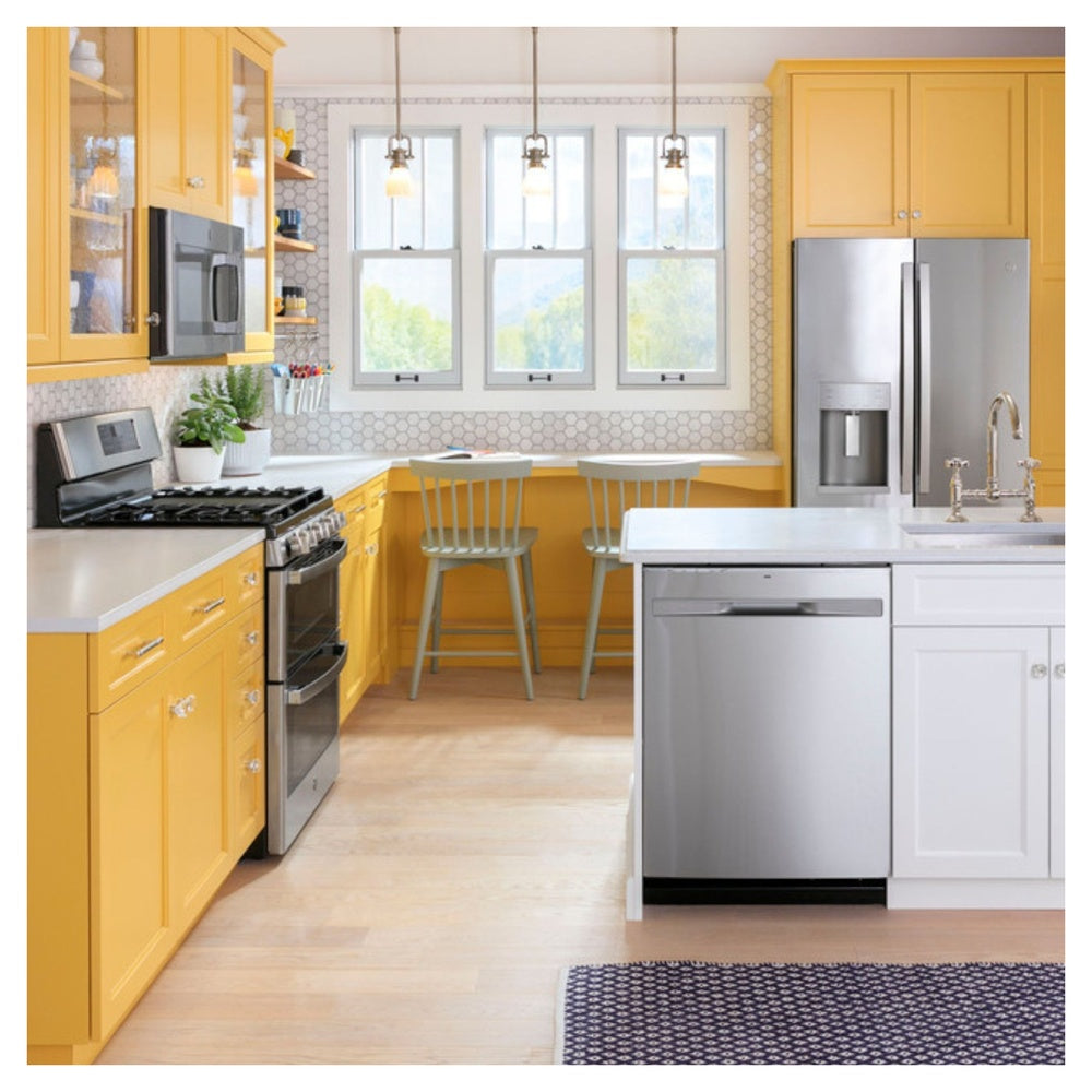 GE GE® 1.7 Cu. Ft. Over-the-Range Sensor Fingerprint Resistant Microwave Oven