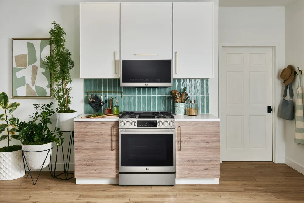 LG Studio LG STUDIO 1.7 cu. ft. Over-the-Range Convection Microwave Oven with Air Fry