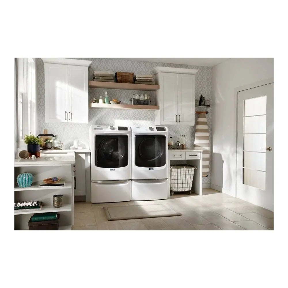 Maytag Front Load Washer with Extra Power and 12-Hr Fresh Spin™ option - 4.5 cu. ft.