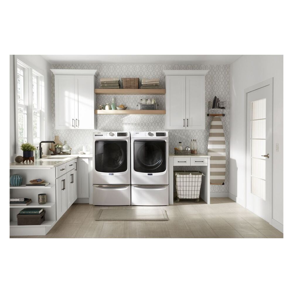 Maytag Front Load Washer with Extra Power and 12-Hr Fresh Spin™ option - 4.5 cu. ft.
