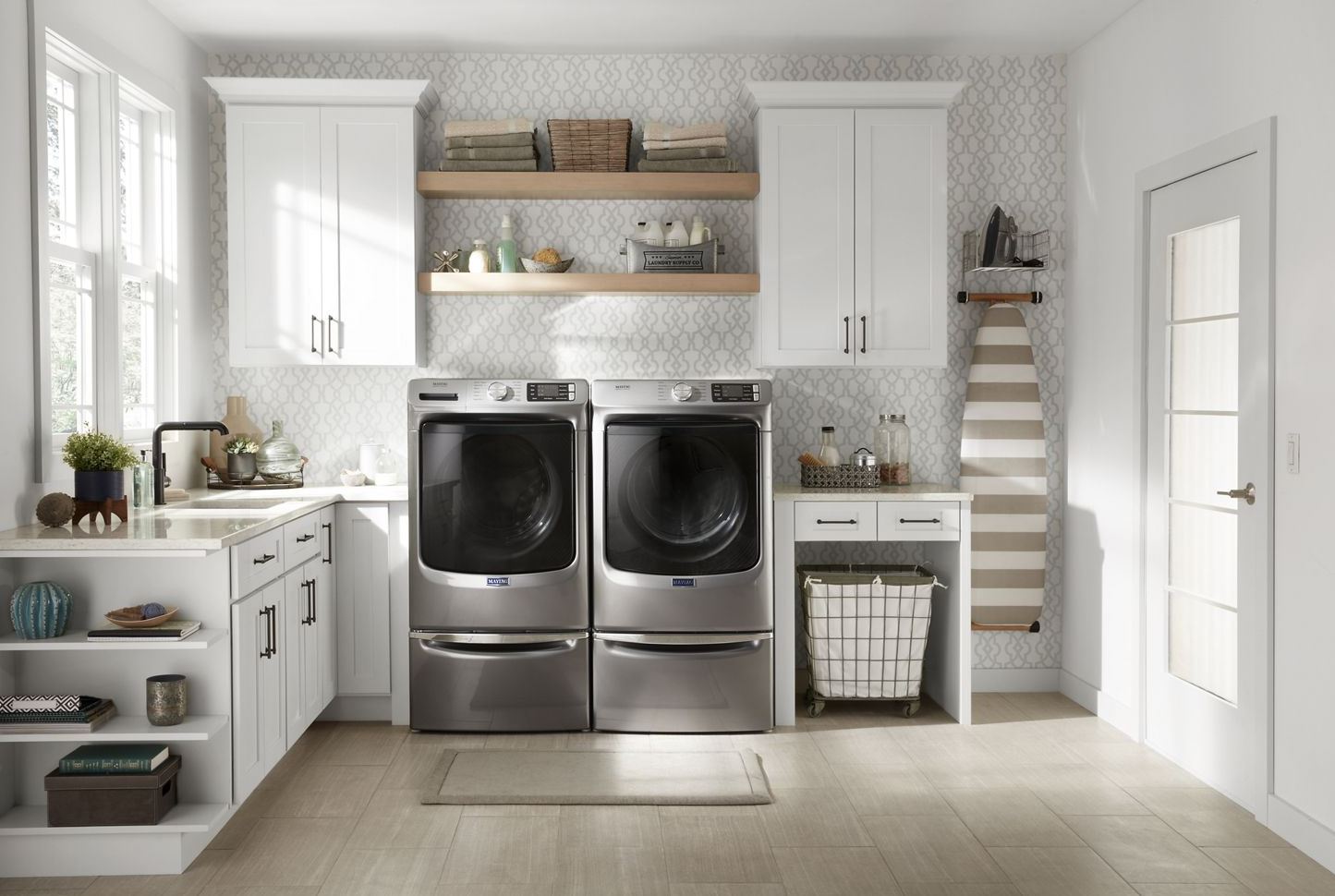 Maytag Front Load Washer with Extra Power and 16-Hr Fresh Hold® option - 4.8 cu. ft.