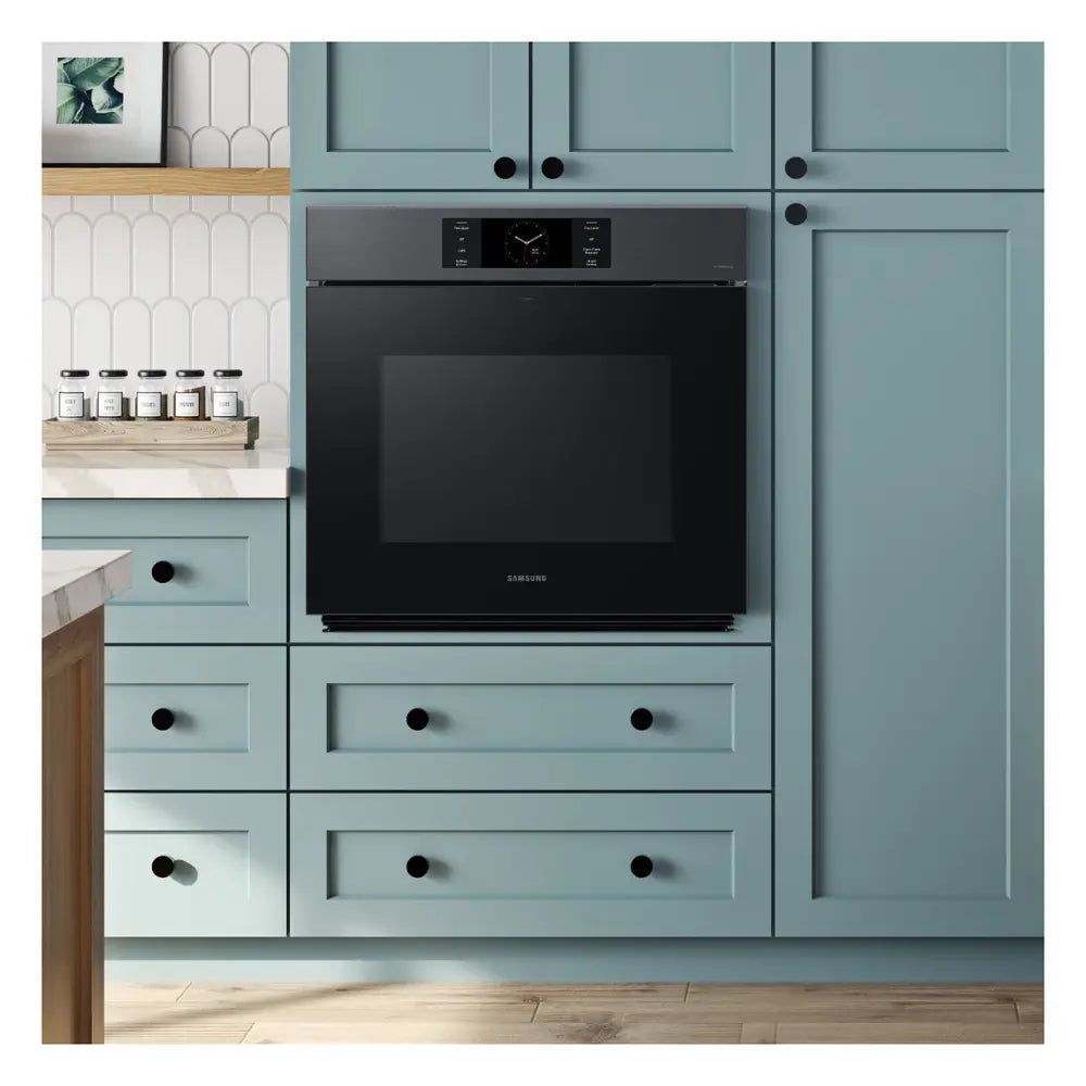 Samsung Bespoke AI Single Wall Oven AI Home 7" LCD Display  AI Pro Cooking™  5.1 cu.ft.