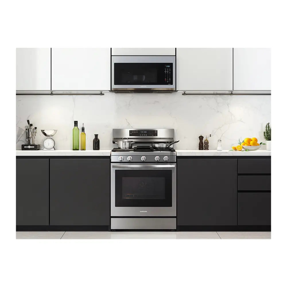 Samsung 6.0 cu. ft. Smart Freestanding Gas Range with No-Preheat Air Fry, Convection+ & 