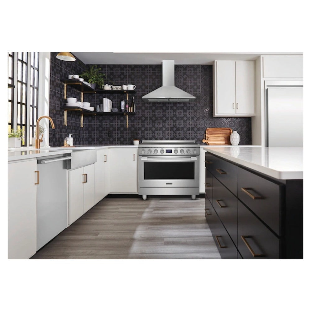 Frigidaire Professional 36" Front Control Freestanding Gas Range