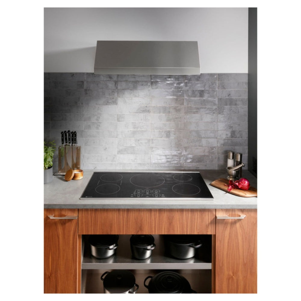 GE Profile GE Profile™ ENERGY STAR® 30" Built-In Touch Control Induction Cooktop
