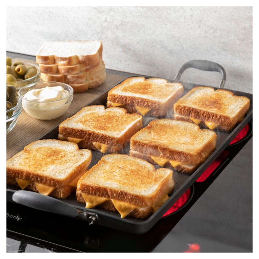 GE Profile GE Profile™ 30" Downdraft Electric Cooktop