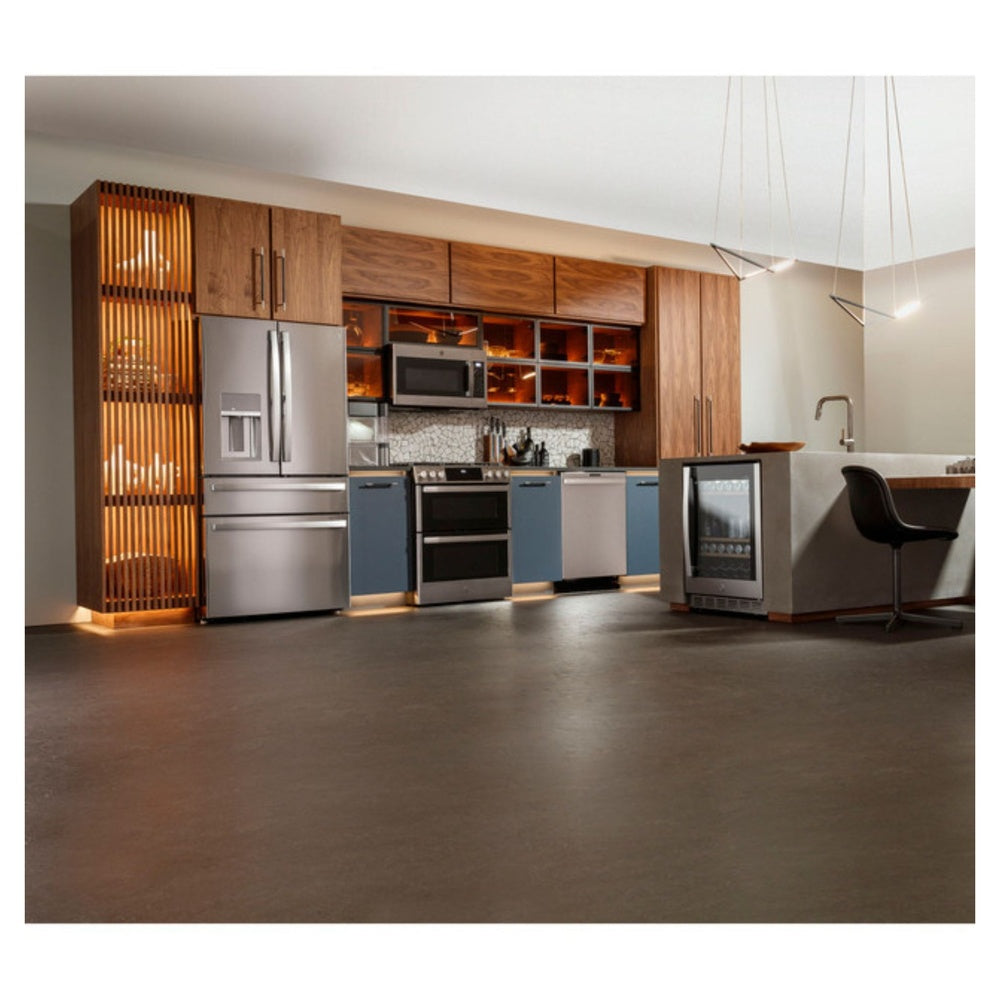 GE Profile GE Profile™ 155-Can or 52-Bottle Beverage Center