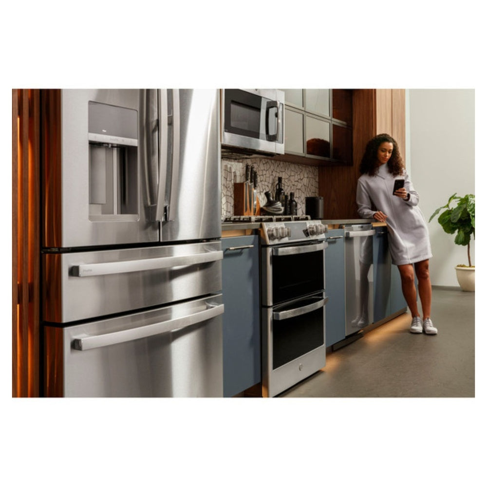 GE Profile GE Profile™ 155-Can or 52-Bottle Beverage Center