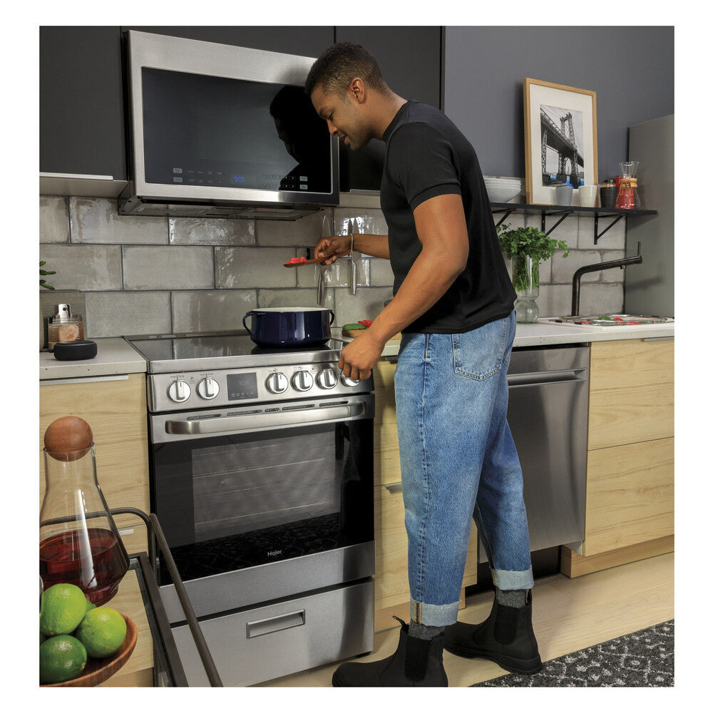 Haier Haier ENERGY STAR® 24" 2.9 Cu. Ft. Electric Range