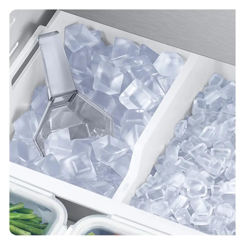 Samsung Bespoke AI 3-Door French Door 33" & Beverage Center™  Dual Auto Ice Maker  25 cu