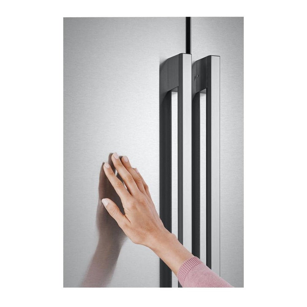 LG Studio LG STUDIO 27 cu. ft. Smart Counter-Depth MAX™ French Door Refrigerator